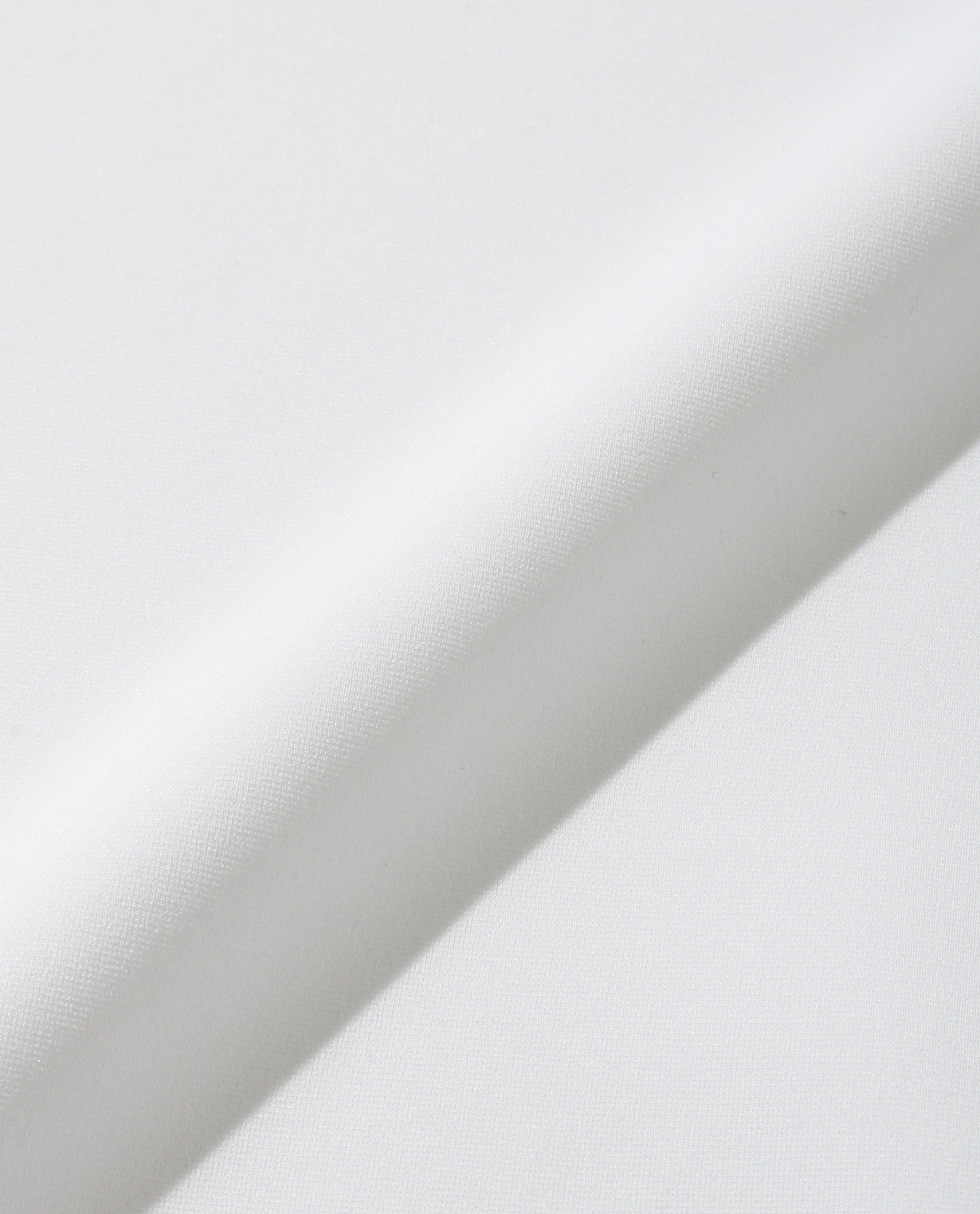 White x White ■ 0_305_DG "2D Cardboard Knit" Long Sleeve Mock Neck