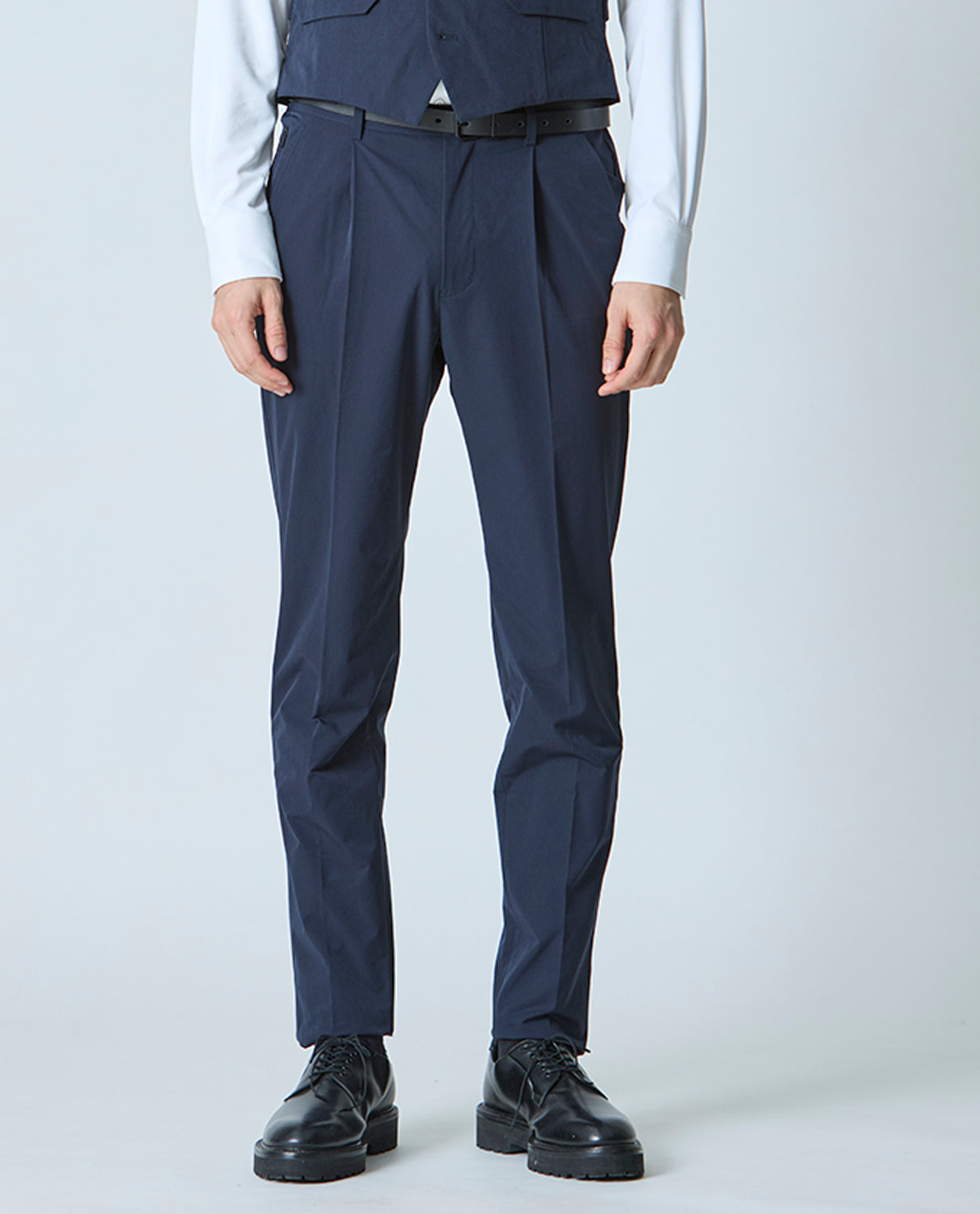 Carbon Navy ■ 177_L Vintage Stretch One-Tuck Tapered Pants
