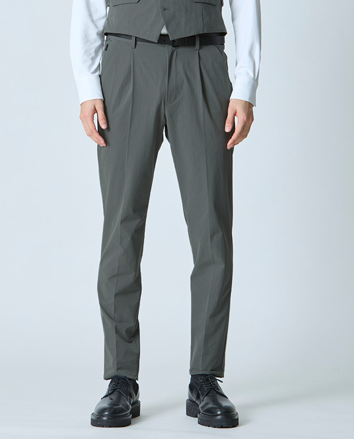 Steel Gray ■ 177_L Vintage Stretch One-Tuck Tapered Pants