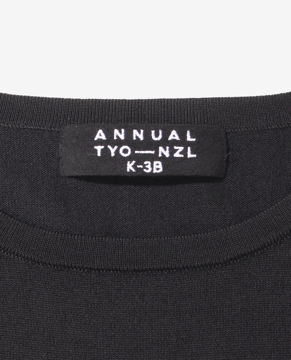 447_QX ANNUAL×K-3Bダブルネーム クルーネックセーター (ブラック)