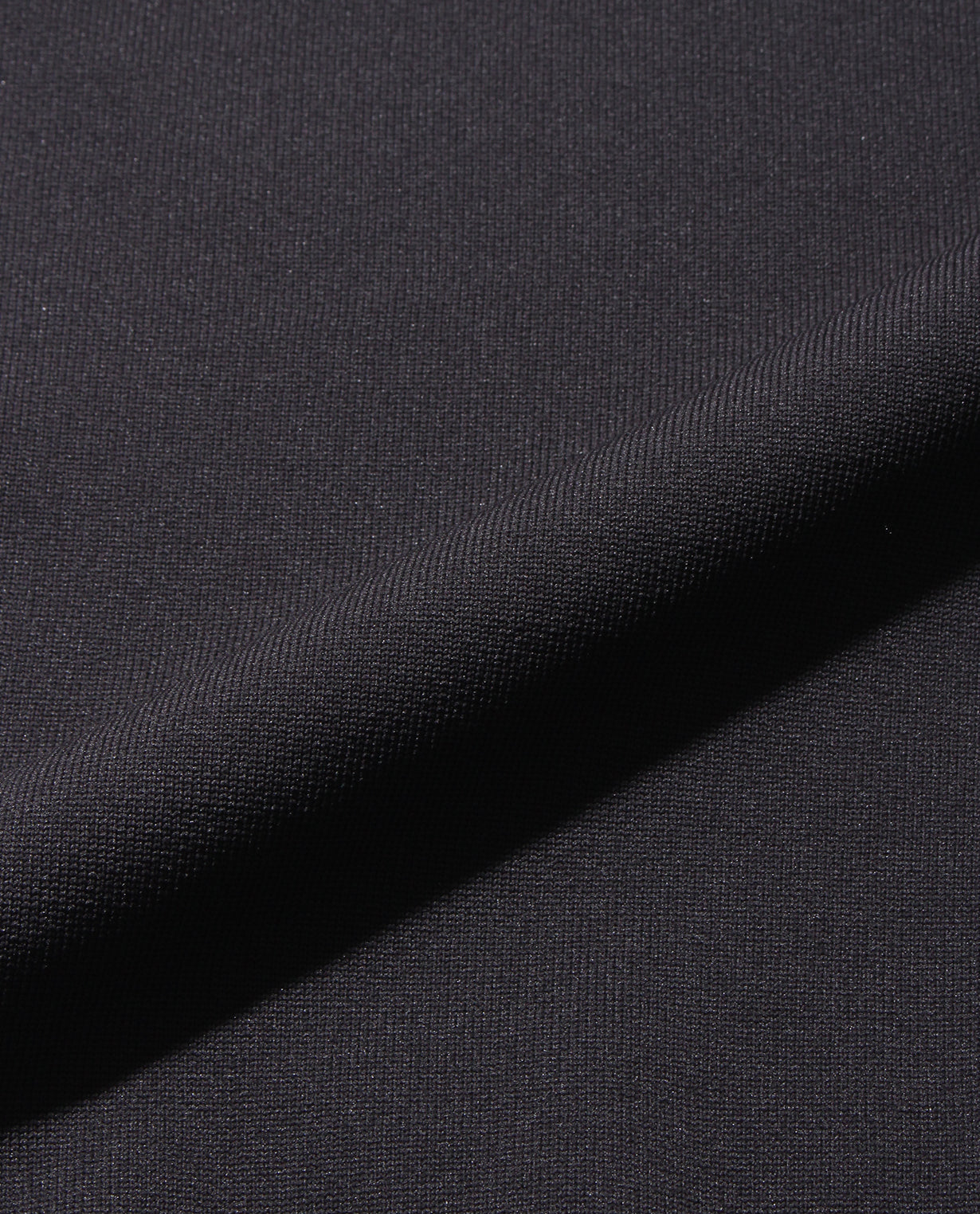Black ■ 0_440_QY Washable lightweight crew neck sweater