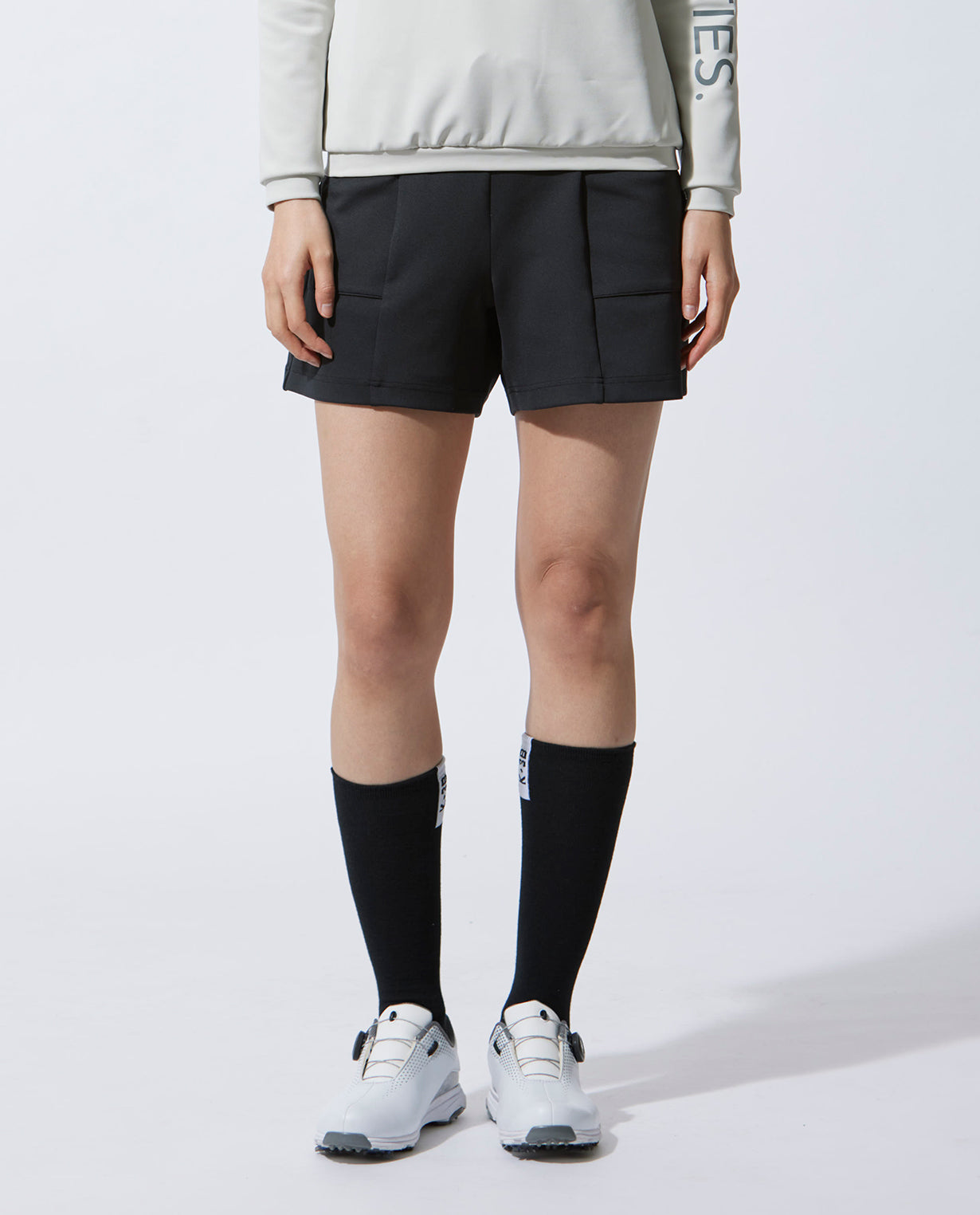 モデル身長176cm 着用サイズ1/2(M-L)