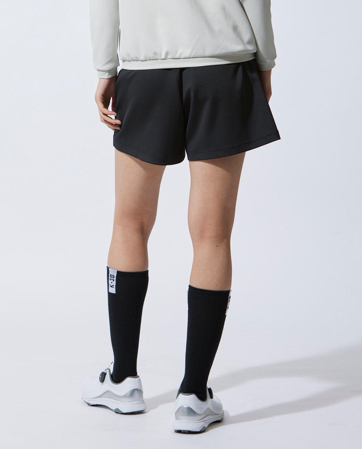 モデル身長176cm 着用サイズ1/2(M-L)