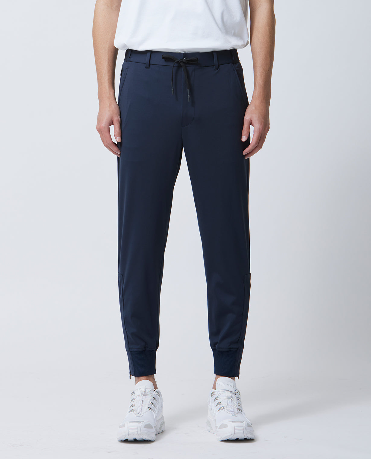 Carbon Navy ■ 124_N 24HR-WEARABLE Military Jogger