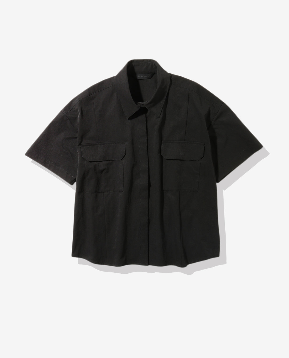 SHIRTS / BLOUSES