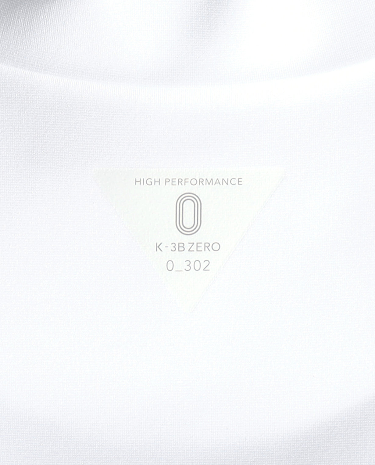 White ■ 0_302_D Cardboard short-sleeved mock neck T-shirt