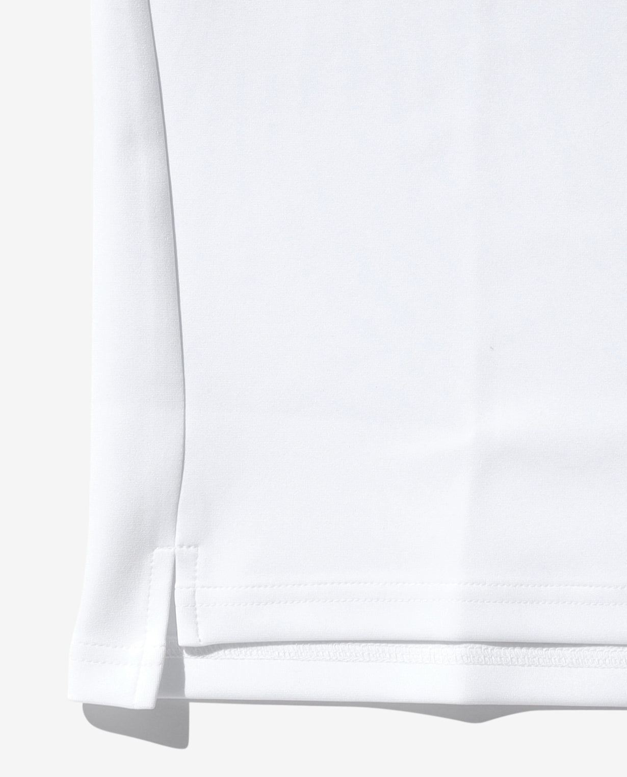 White ■ 0_302_D Cardboard short-sleeved mock neck T-shirt