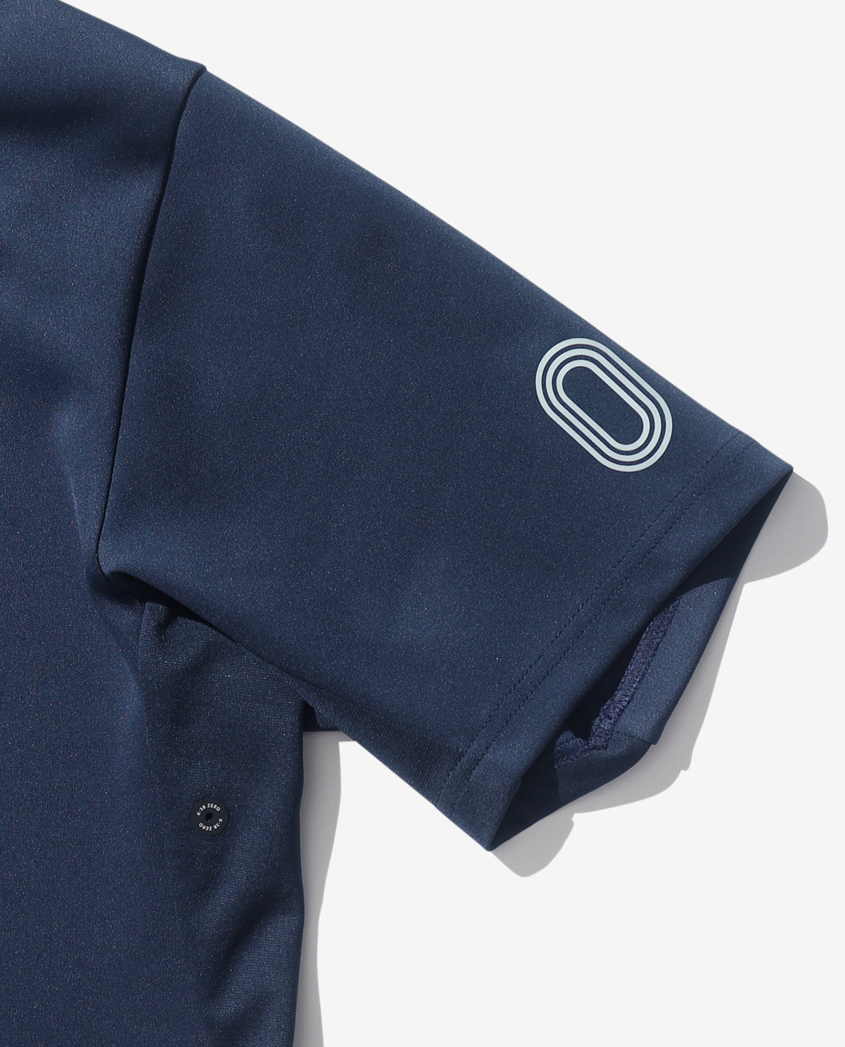 Carbon Navy ■0_302_D Cardboard short sleeve mock neck T-shirt