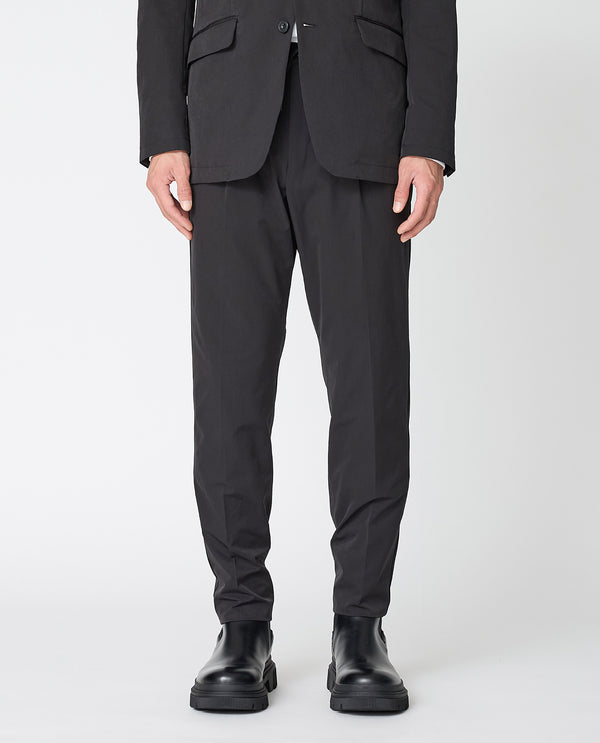 177_LAC エアロコンフォーム テーパードパンツ (ブラック)