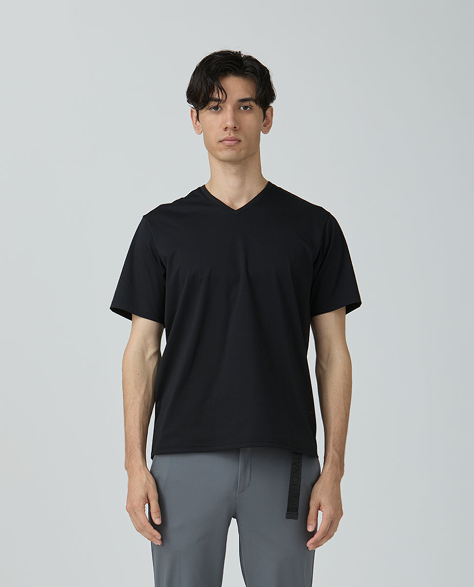 034_WW シルケットVネック ベーシックTシャツ (ブラック) – K-3B