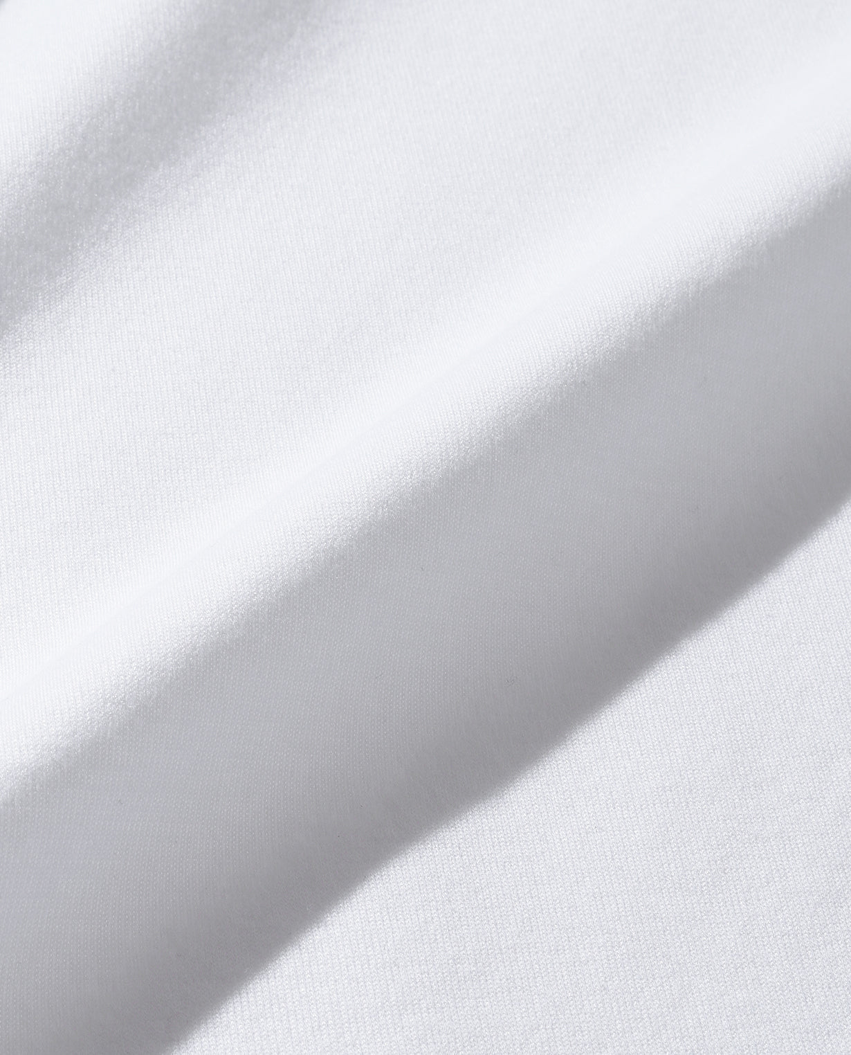 ■ホワイト 037_WG メトロポリスカモ ロゴプリント スムースコットンTシャツ
