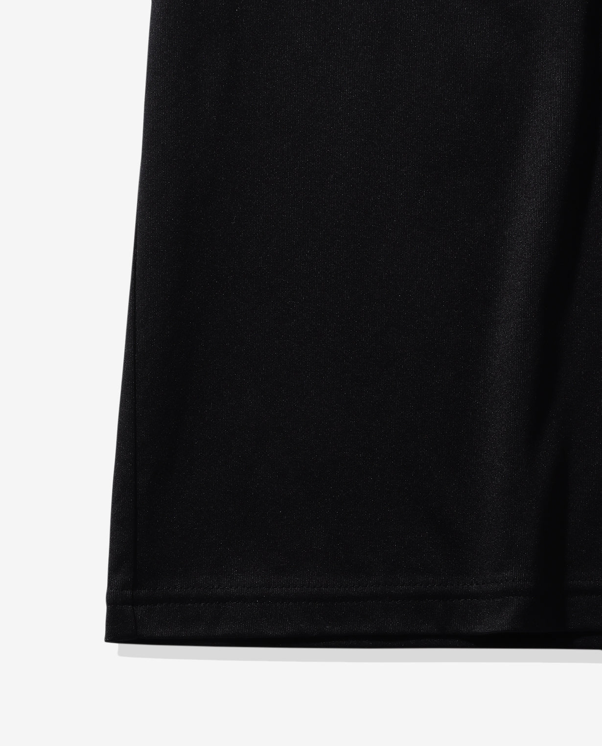 ■ブラック 037_WG メトロポリスカモ ロゴプリント スムースコットンTシャツ
