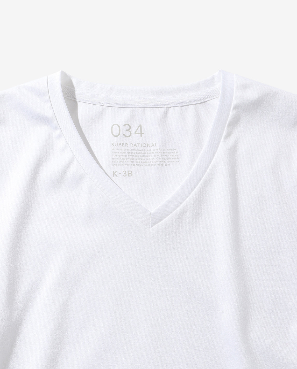 ■ホワイト 034_W スムースコットンVネックTシャツ